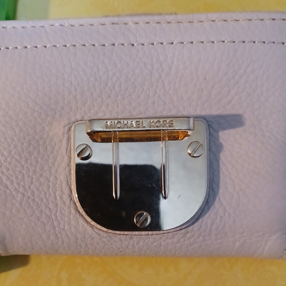 MICHAEL KORS WALLET